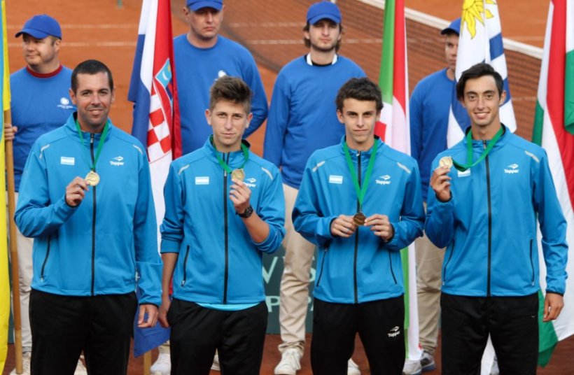 Equipo argentino Sub 16 Budapest medallas